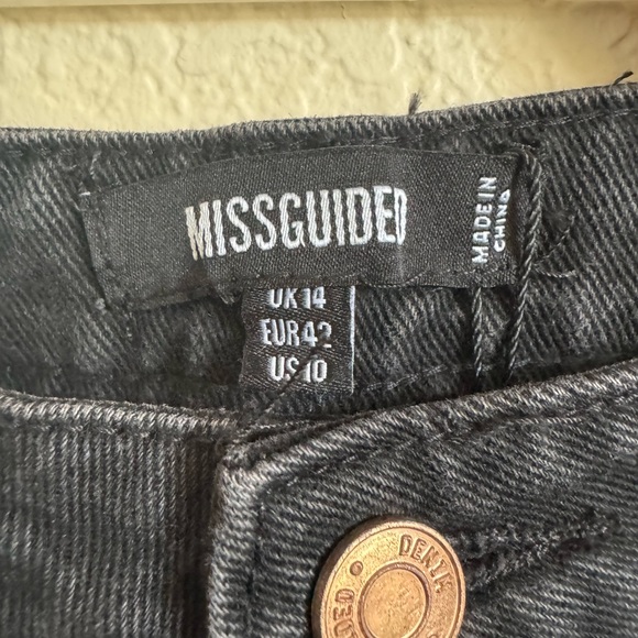 Men's Black Jeans - Picture 3 of 3